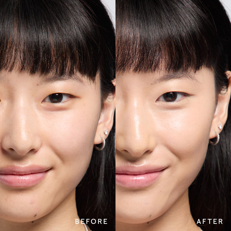 Model before and after showing TimeWise 3D Foundation Luminous finish payoff in shade Light 4