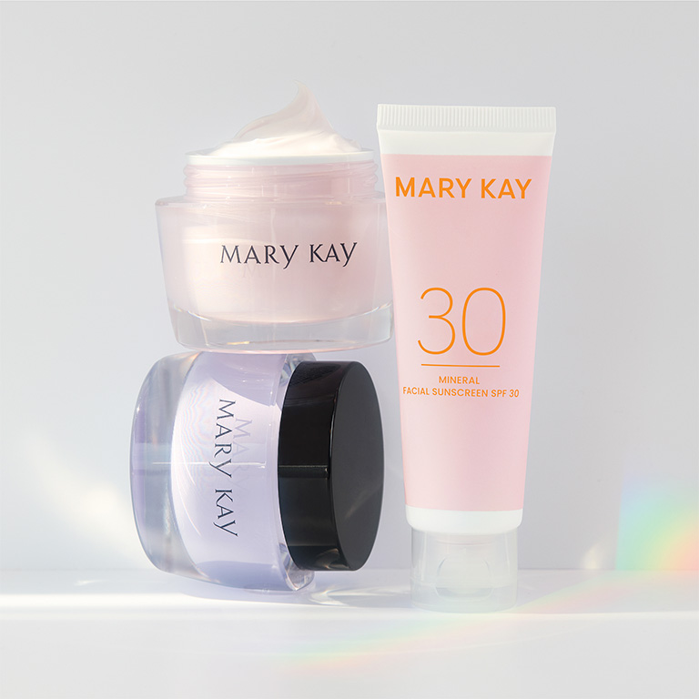 水妍保濕凝露、水妍保濕修護霜與御光物理防護乳SPF30的產品組合